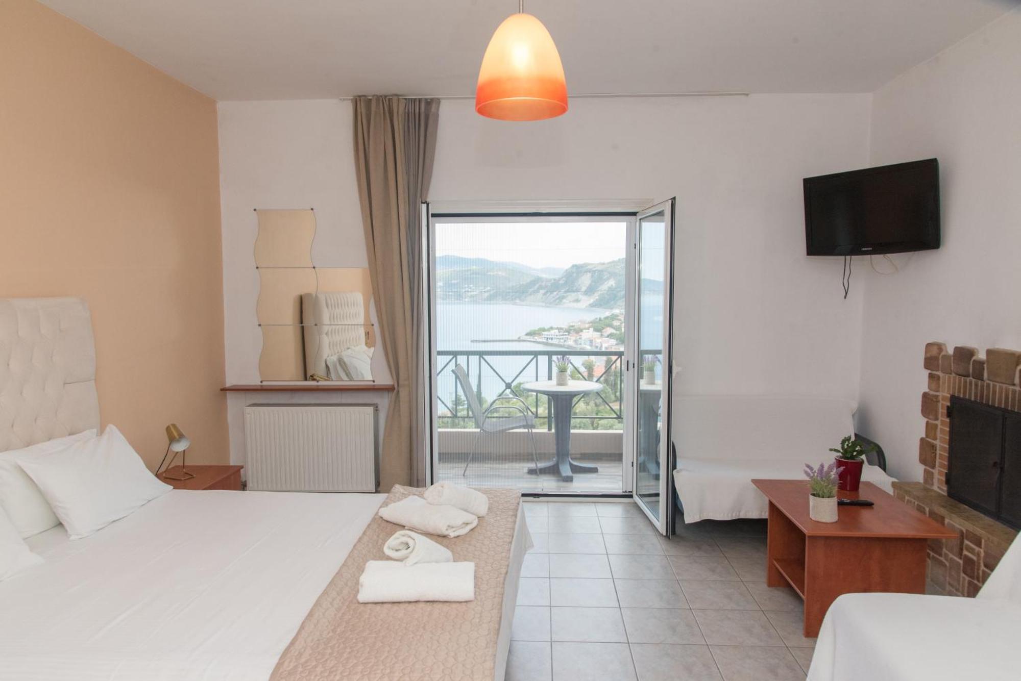 Panorama Hotel Platana ภายนอก รูปภาพ